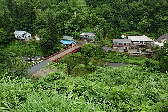 柳津町の西山温泉